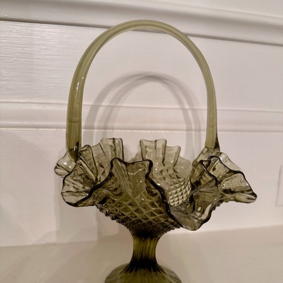 Indiana Glass Green Diamond Point Pedestal Basket - Picture 5 of 16